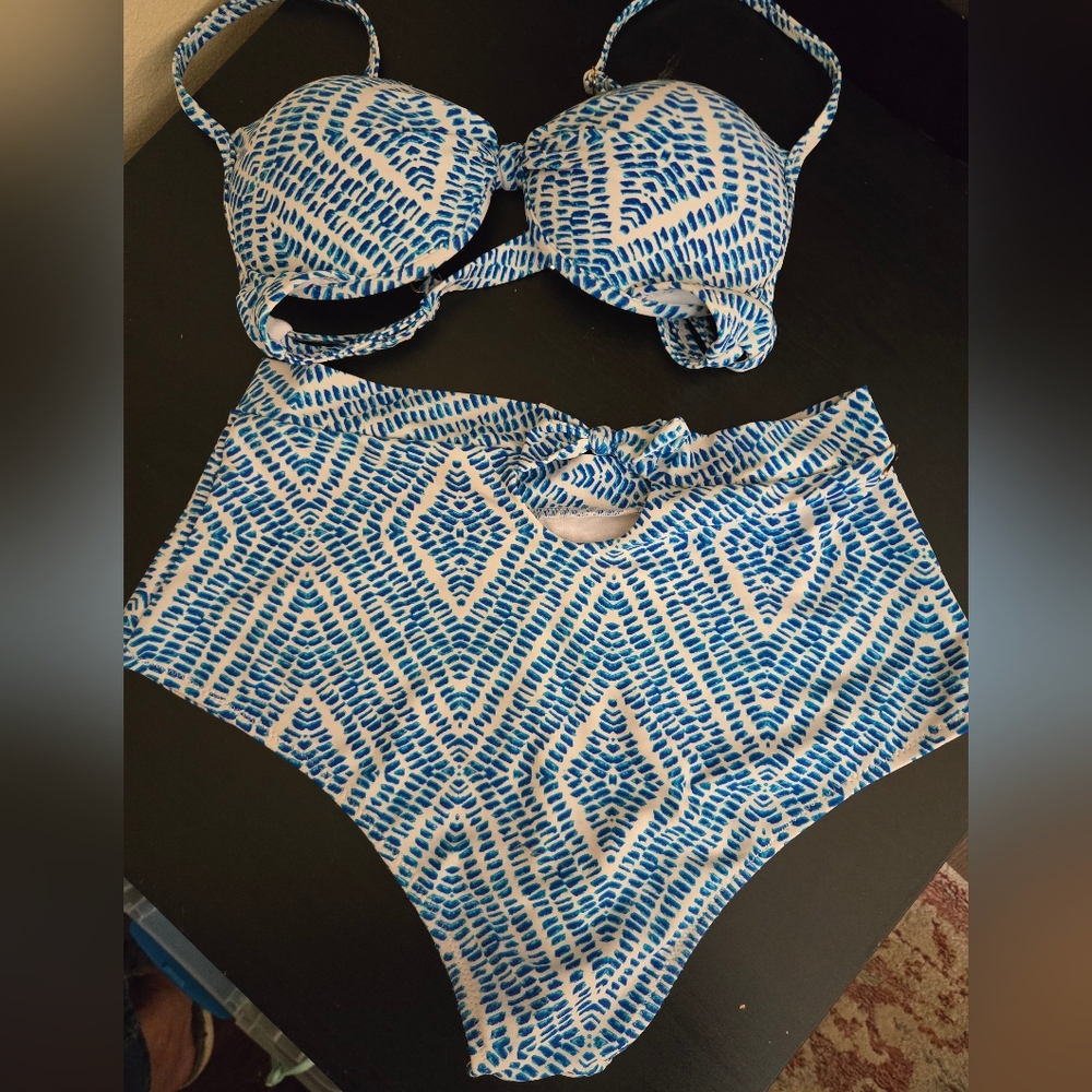 Raisins Blue and White Printed High-Waist Bikini Set- Medium